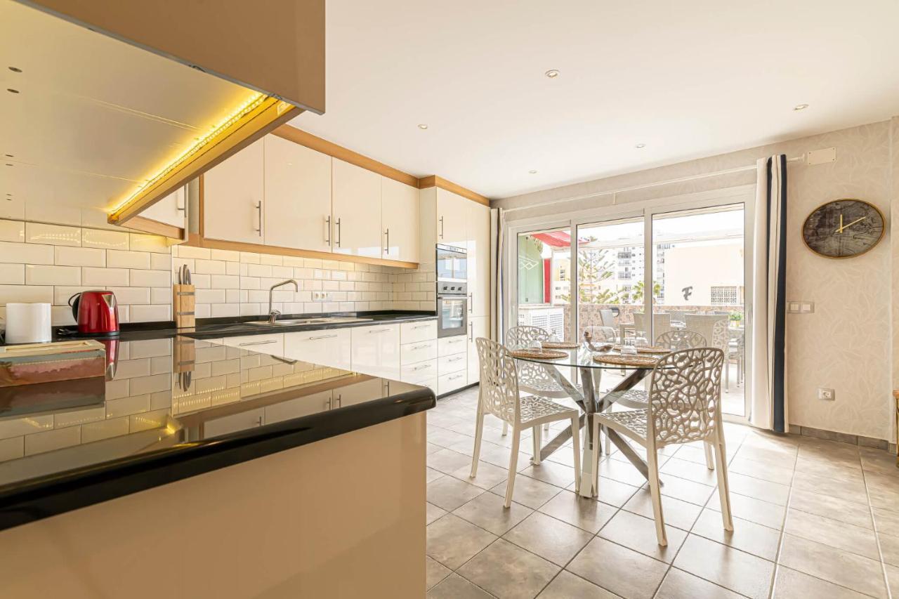 Penthouse Manureva By Pajarito Holidays Лос Кристианос Экстерьер фото